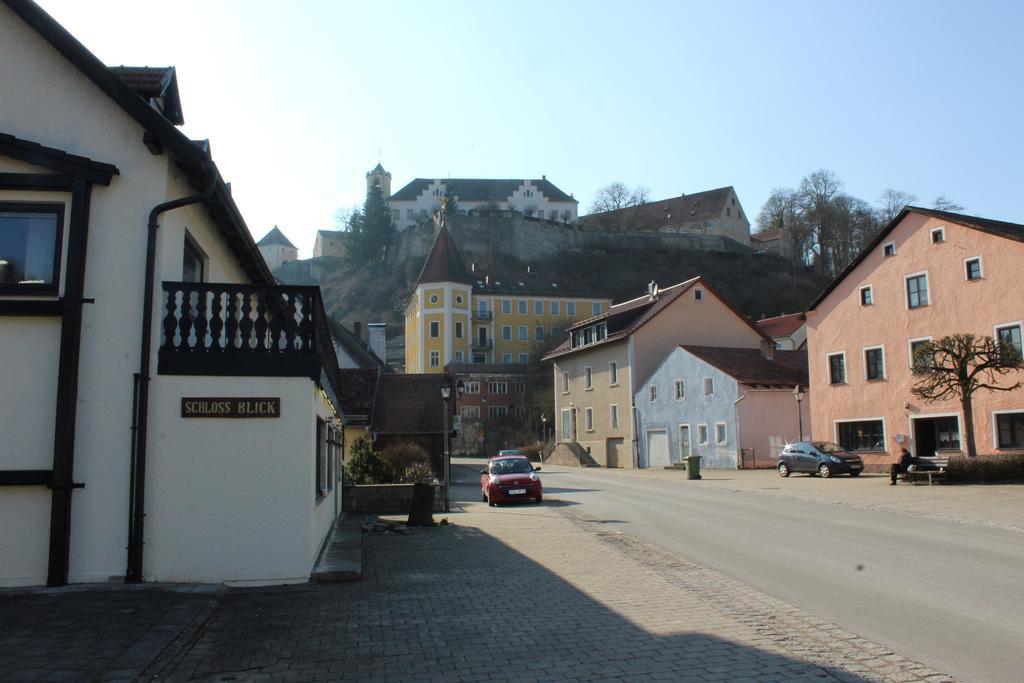 Gasthaus Schlossblick 特罗伊赫特林根 外观 照片